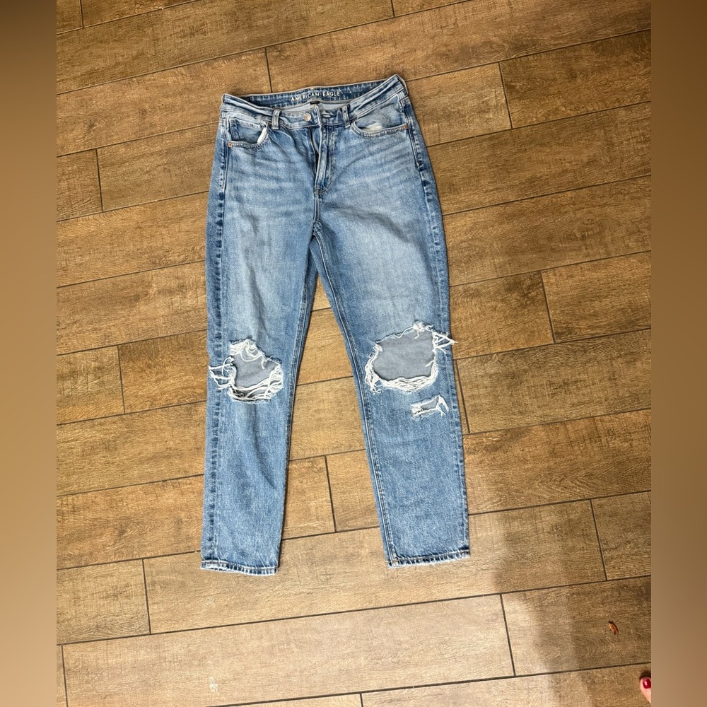 American Eagle Outfitters Light Blue Strigid Jeans